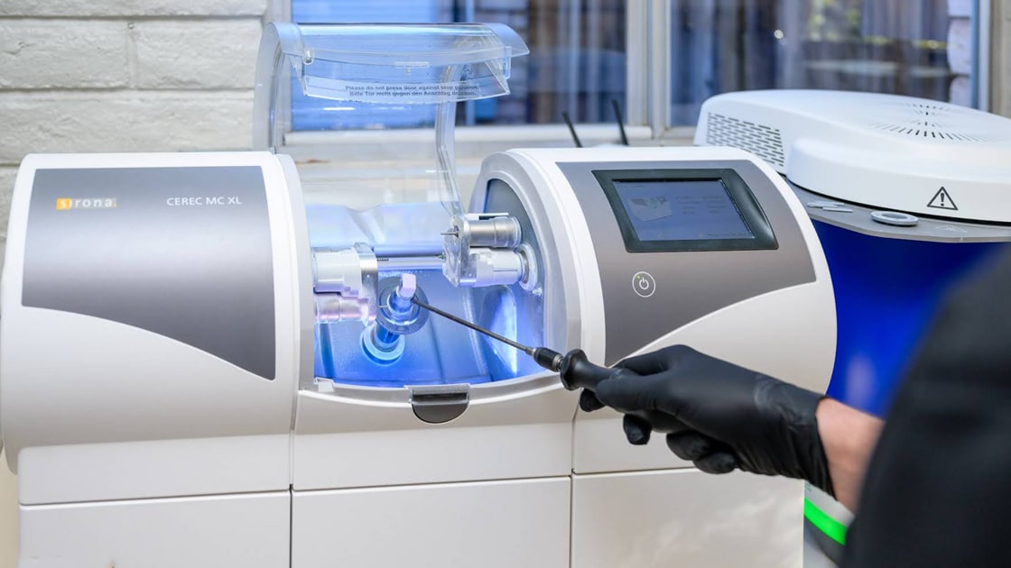 Cerec technology photo
